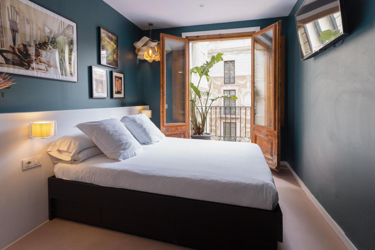 Hostal Sol Y K Barcelona Exteriör bild