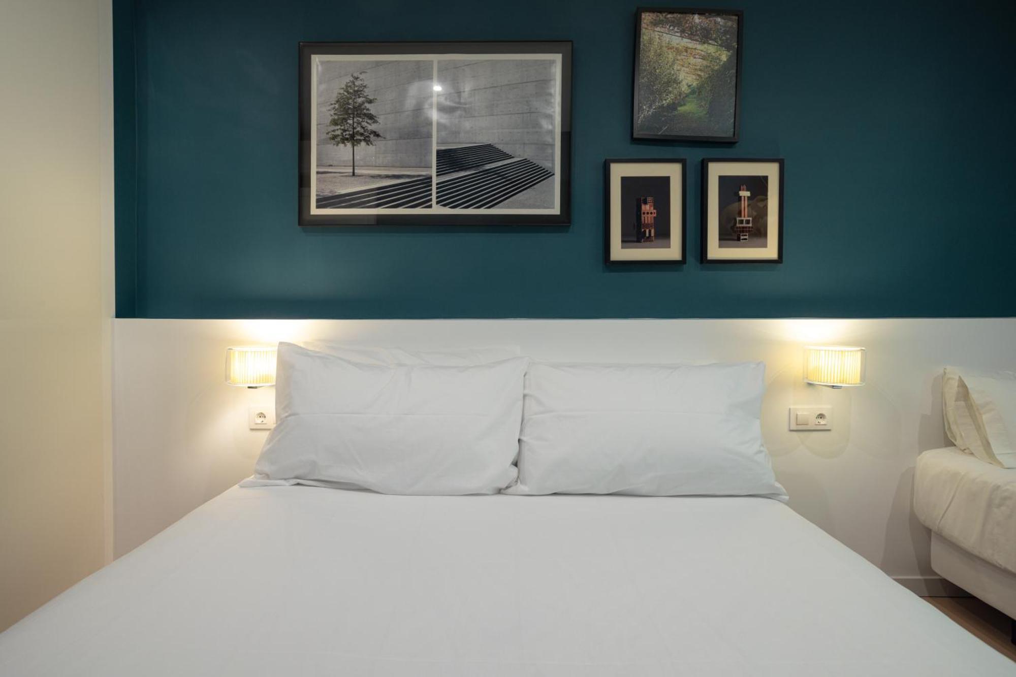 Hostal Sol Y K Barcelona Exteriör bild