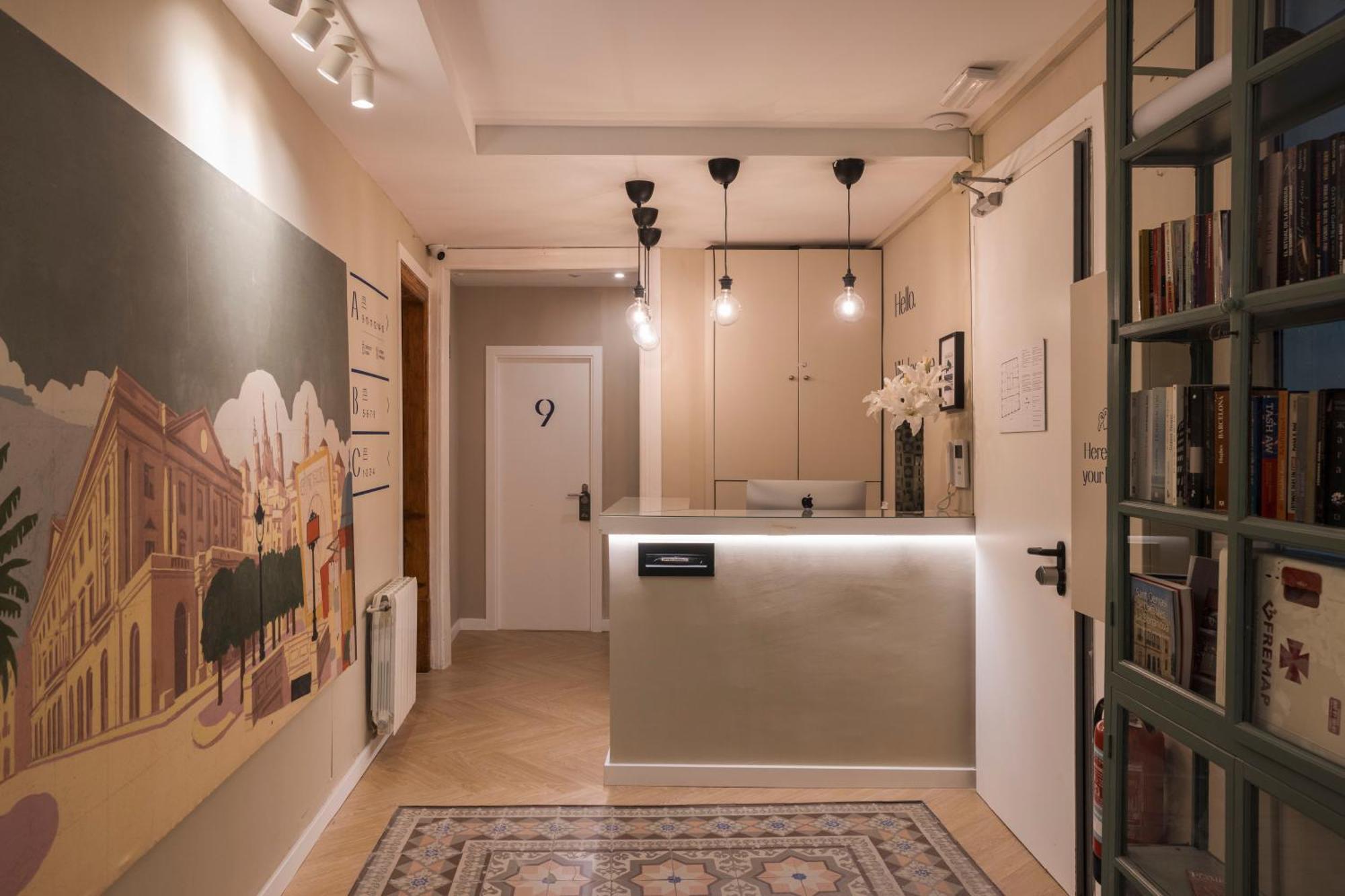 Hostal Sol Y K Barcelona Exteriör bild
