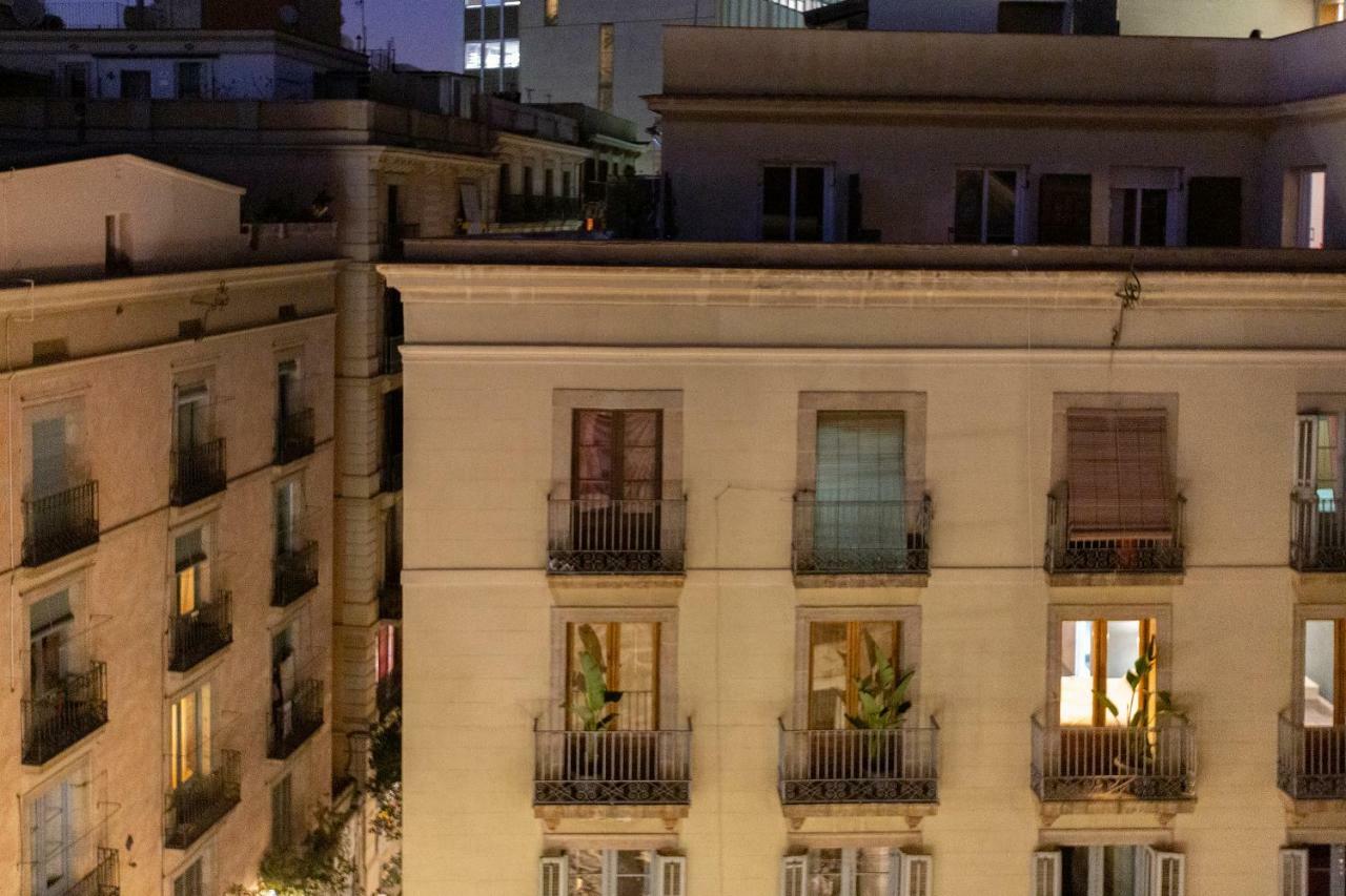 Hostal Sol Y K Barcelona Exteriör bild