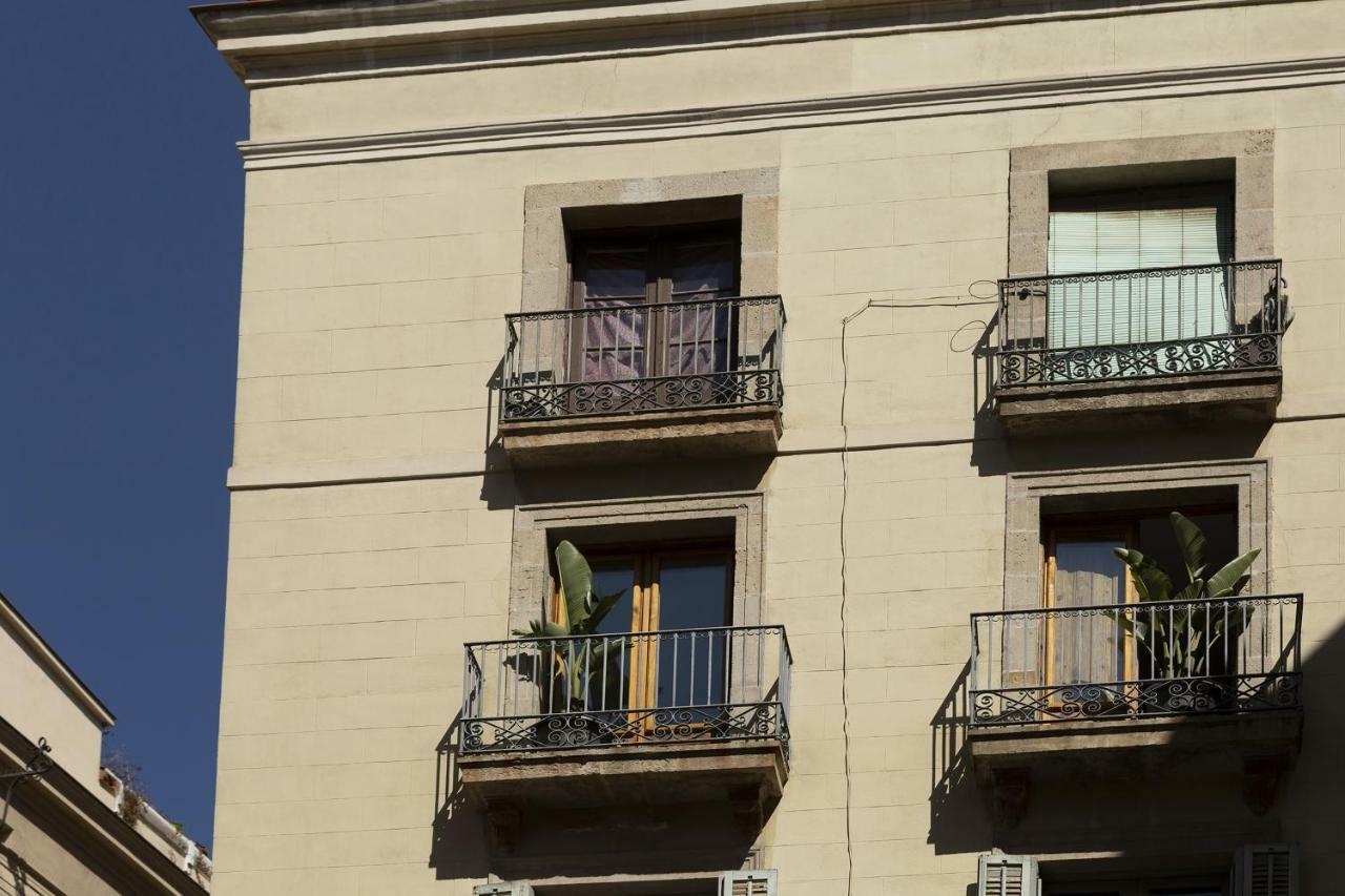 Hostal Sol Y K Barcelona Exteriör bild